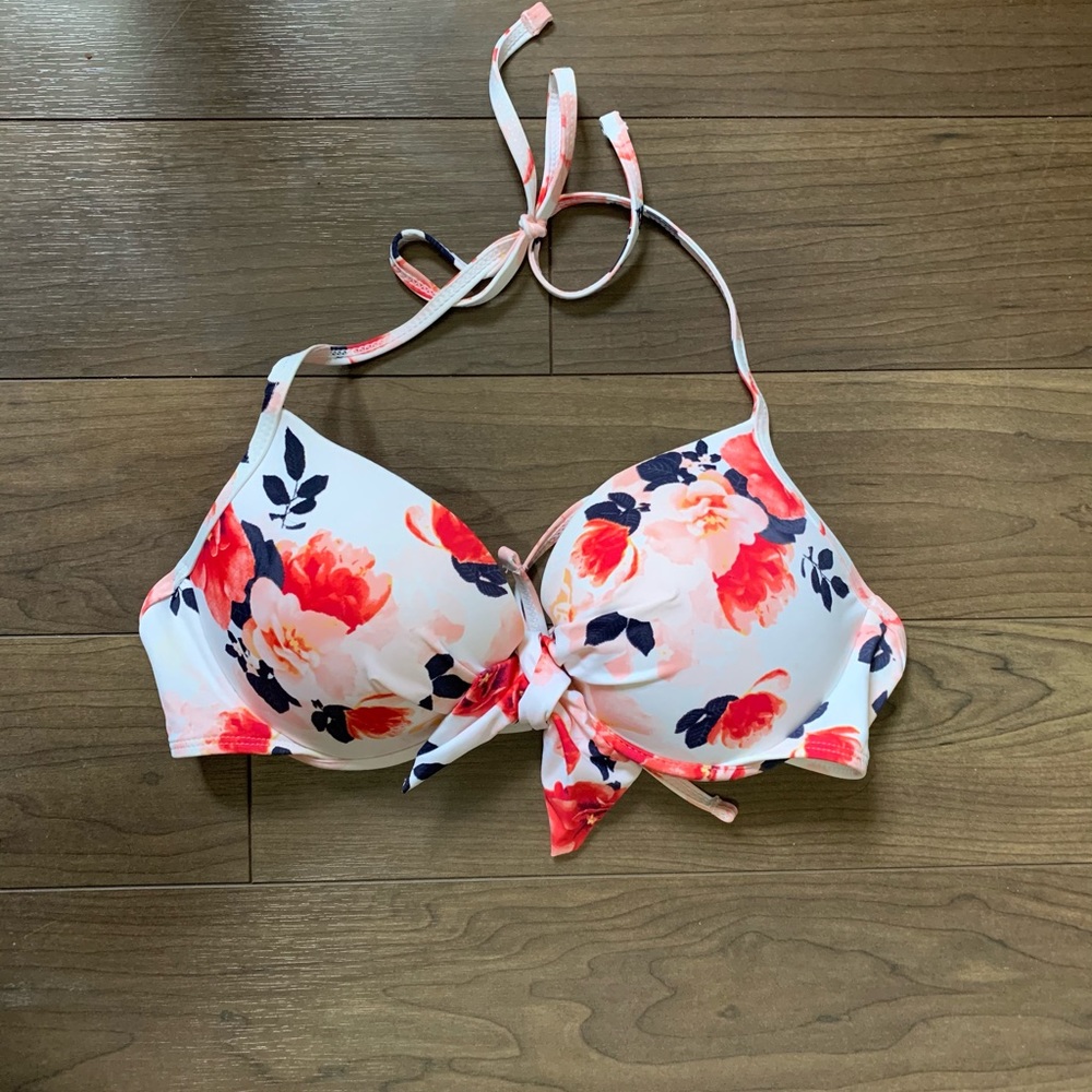 Bikini top
